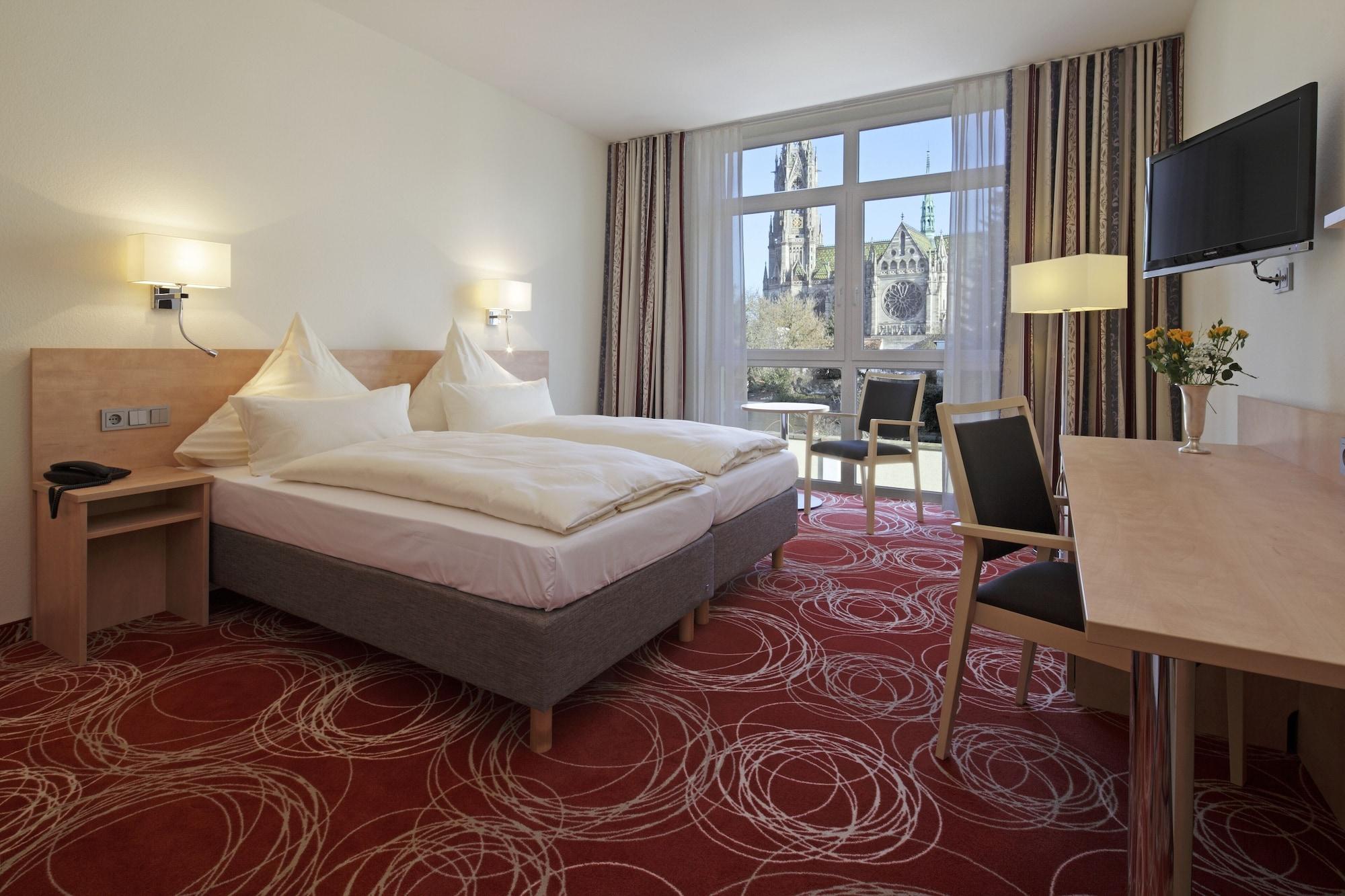 Hotel Loewengarten Speyer Cameră foto